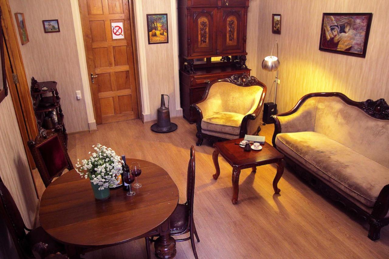 Old Tbilisi Mountain View Apartment Luaran gambar